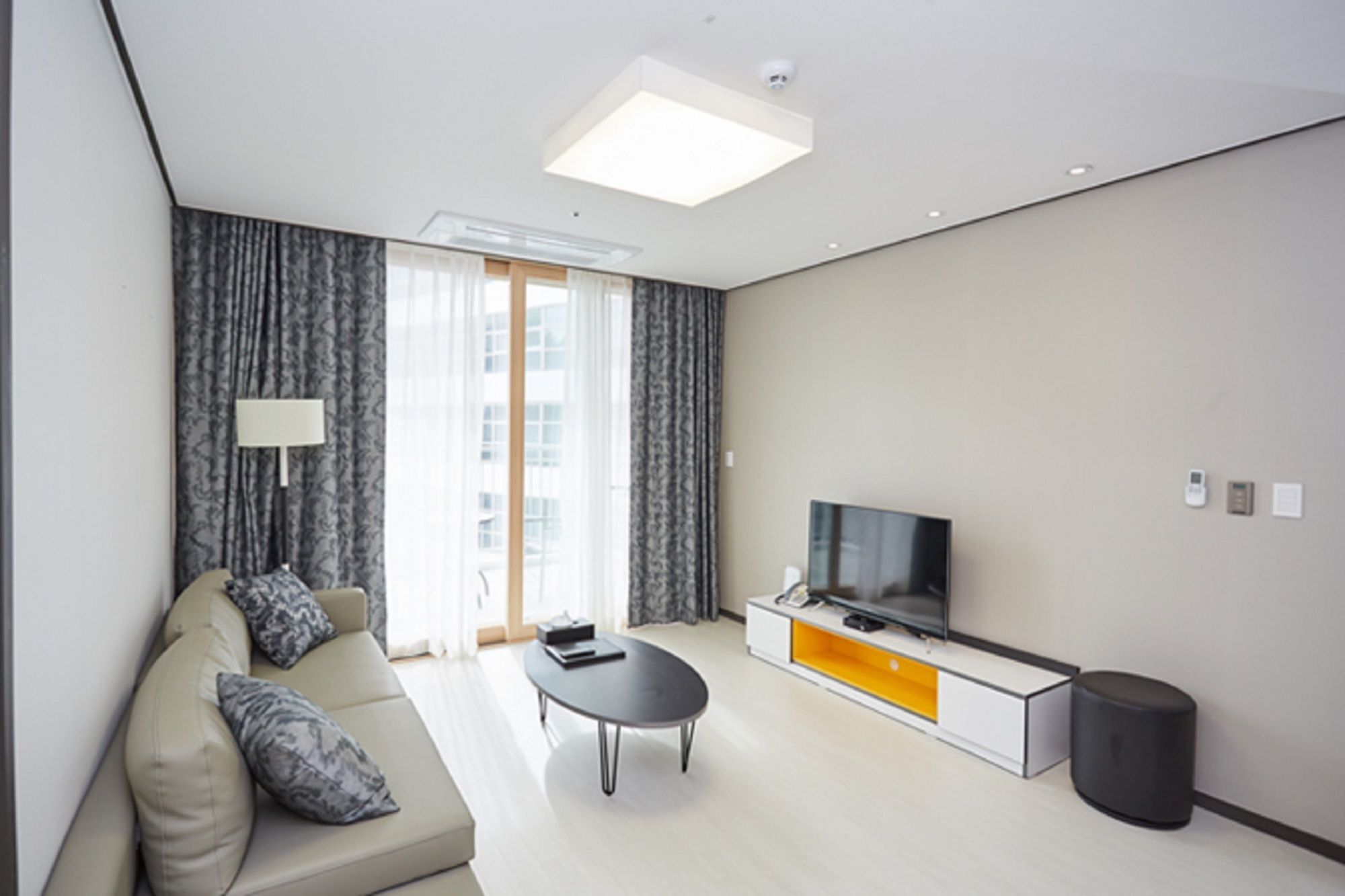 Pyeongchang I Want Hotel & Resort Екстер'єр фото